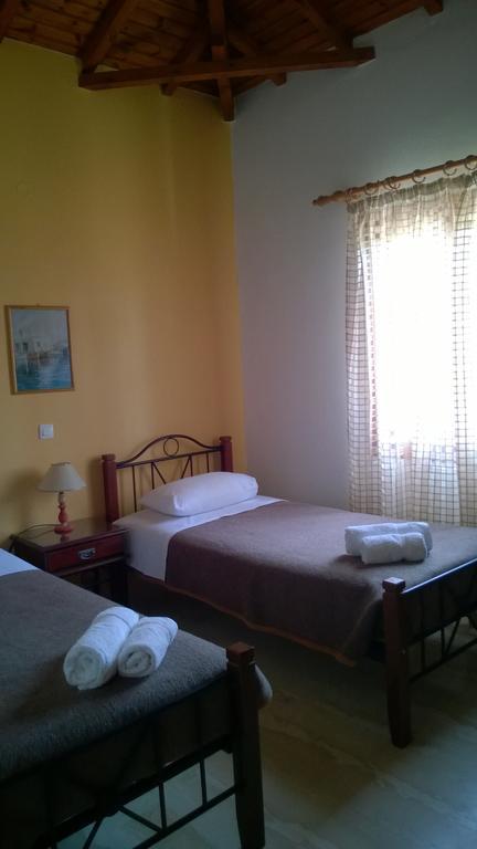 Sipsas Villas Koróni Pokoj fotografie