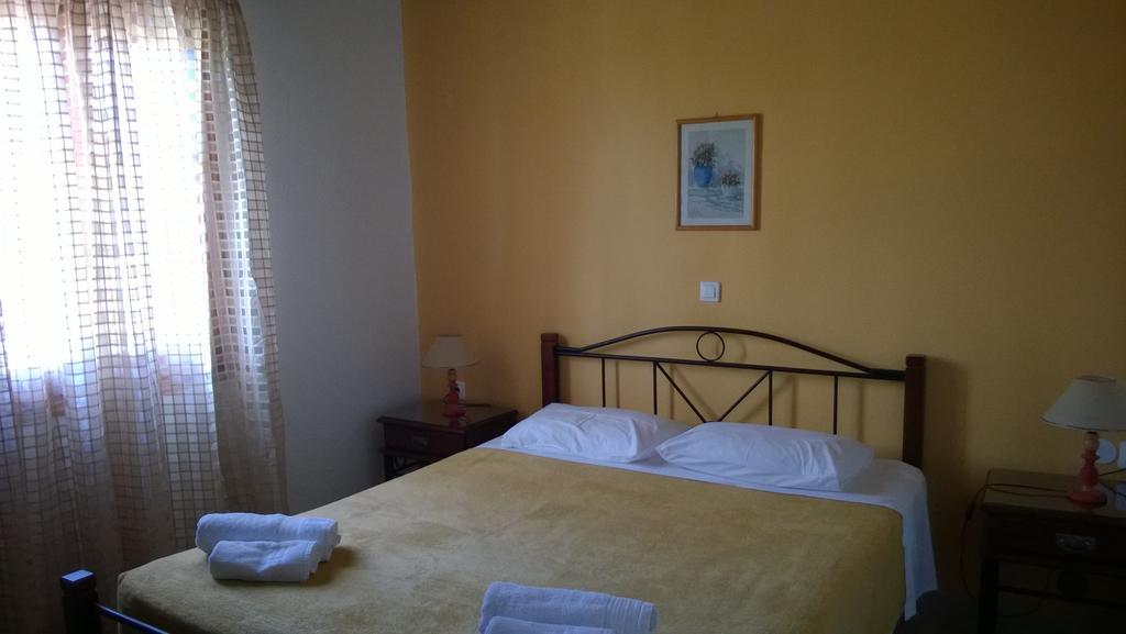 Sipsas Villas Koróni Pokoj fotografie